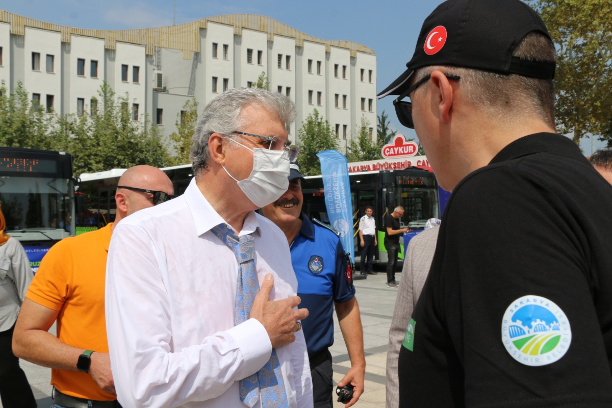 Sakarya Büyükşehir Belediyesi Ulaşım filosunu 18 yeni araç ekledi
