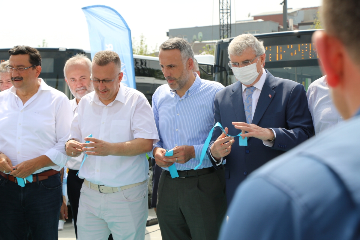 Sakarya Büyükşehir Belediyesi Ulaşım filosunu 18 yeni araç ekledi