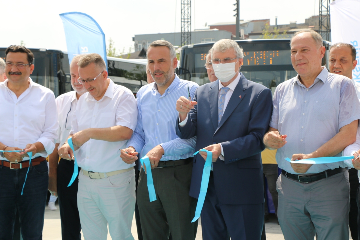 Sakarya Büyükşehir Belediyesi Ulaşım filosunu 18 yeni araç ekledi