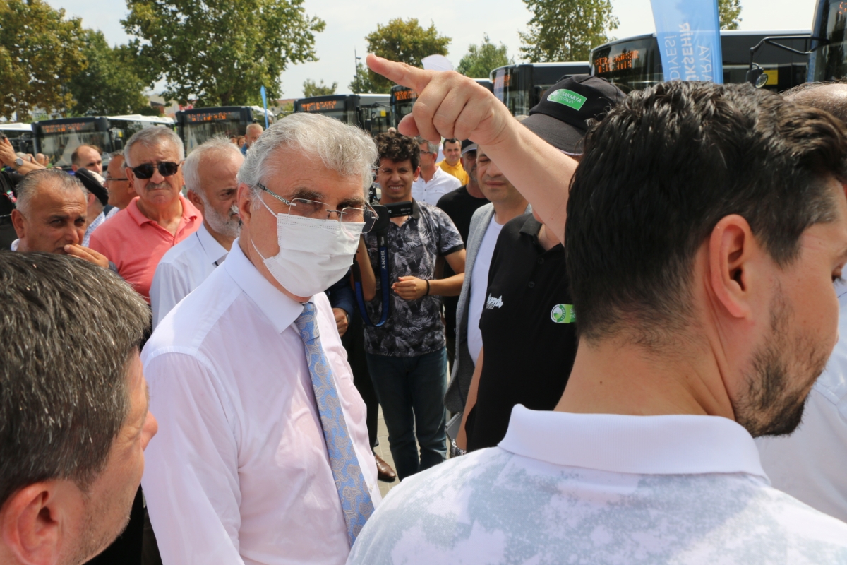 Sakarya Büyükşehir Belediyesi Ulaşım filosunu 18 yeni araç ekledi