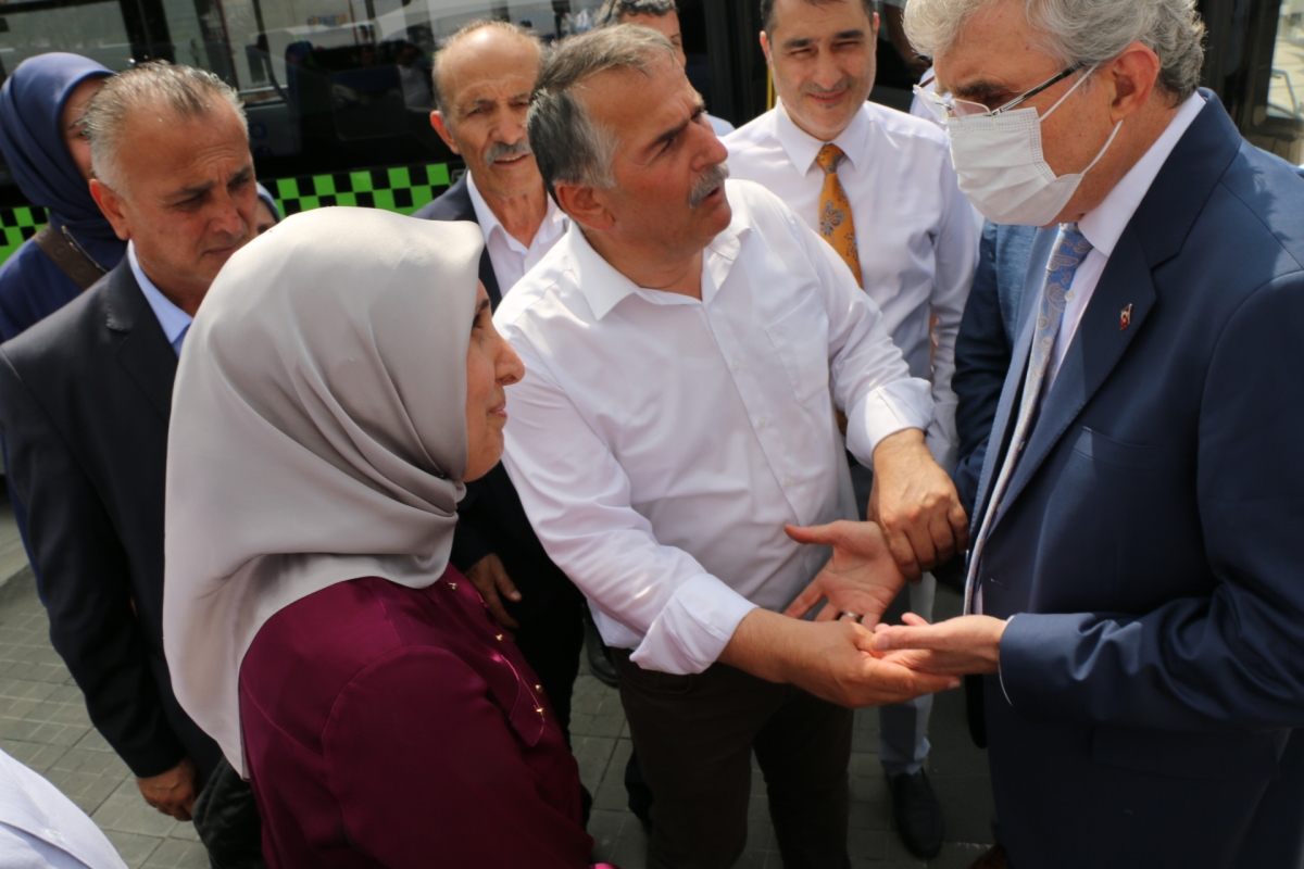 Sakarya Büyükşehir Belediyesi Ulaşım filosunu 18 yeni araç ekledi