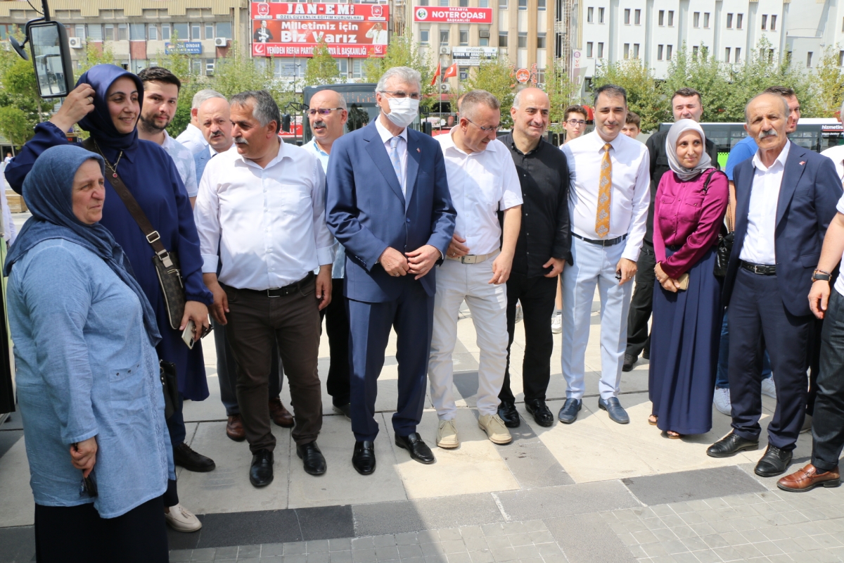 Sakarya Büyükşehir Belediyesi Ulaşım filosunu 18 yeni araç ekledi 