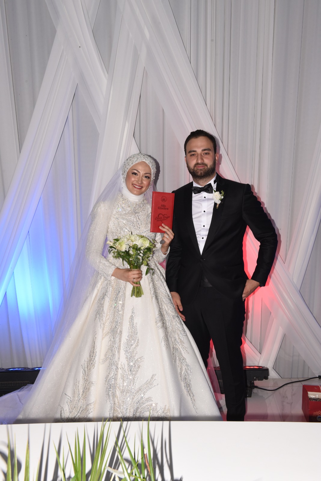 Muhteşem Düğün; Kuyumcu Tenekeci'nin Biricik Kızı Dünya Evine Girdi