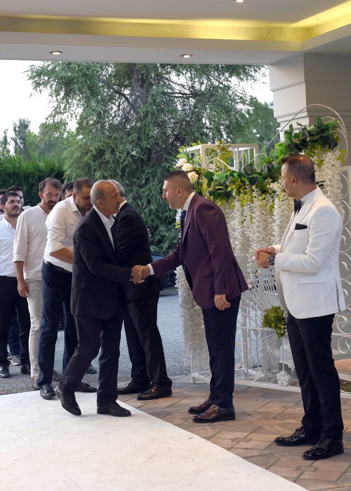 Muhteşem Düğün; Kuyumcu Tenekeci'nin Biricik Kızı Dünya Evine Girdi