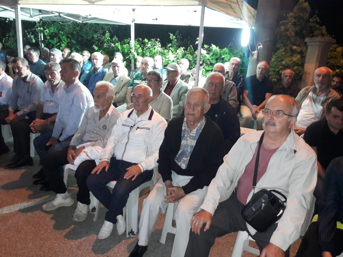Başkan Erdal Erdem MERHUM ANNESİ İÇİN MEVLİT OKUTTU
