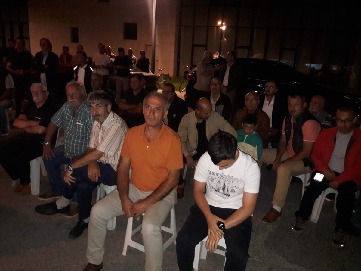 Başkan Erdal Erdem MERHUM ANNESİ İÇİN MEVLİT OKUTTU