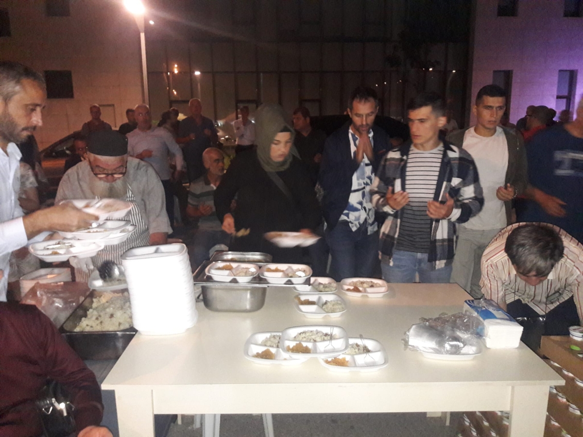 Başkan Erdal Erdem MERHUM ANNESİ İÇİN MEVLİT OKUTTU
