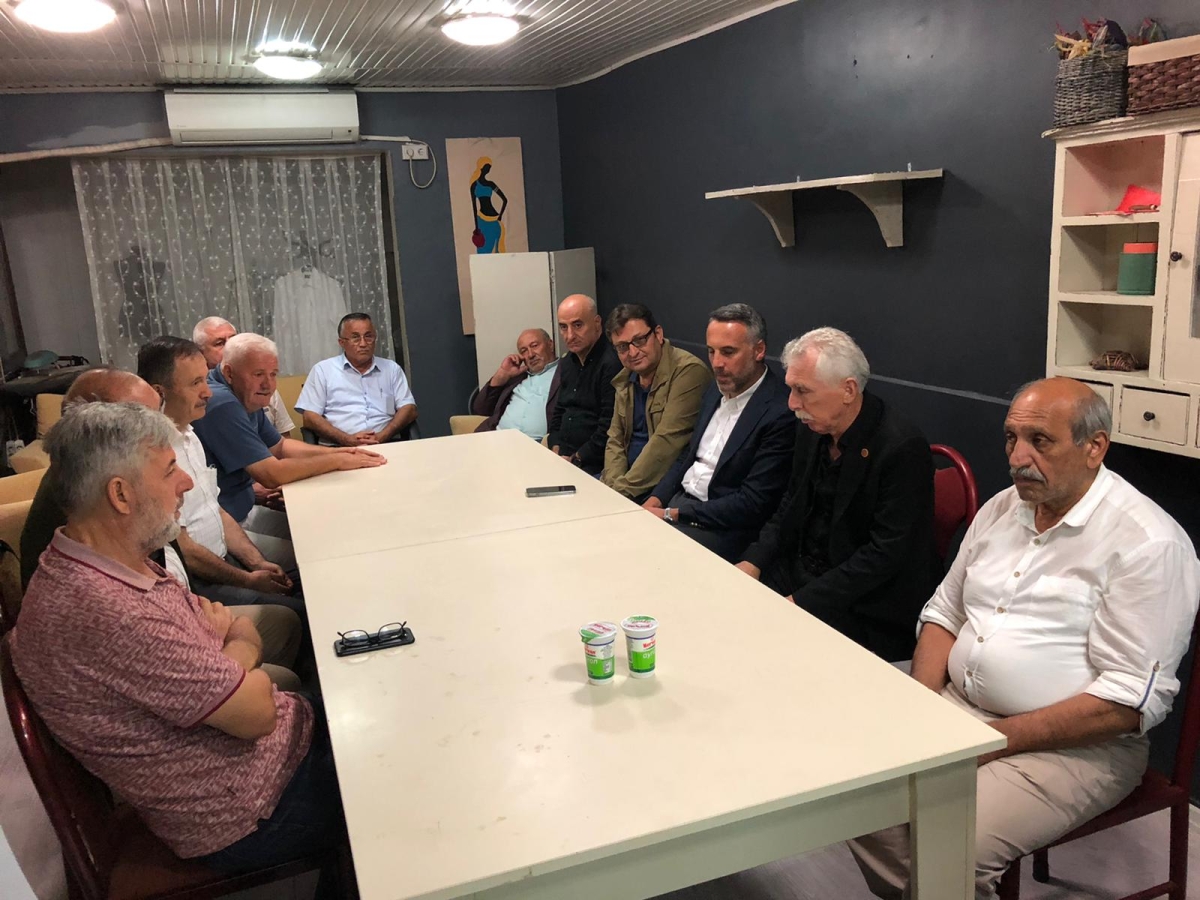 Başkan Erdal Erdem MERHUM ANNESİ İÇİN MEVLİT OKUTTU