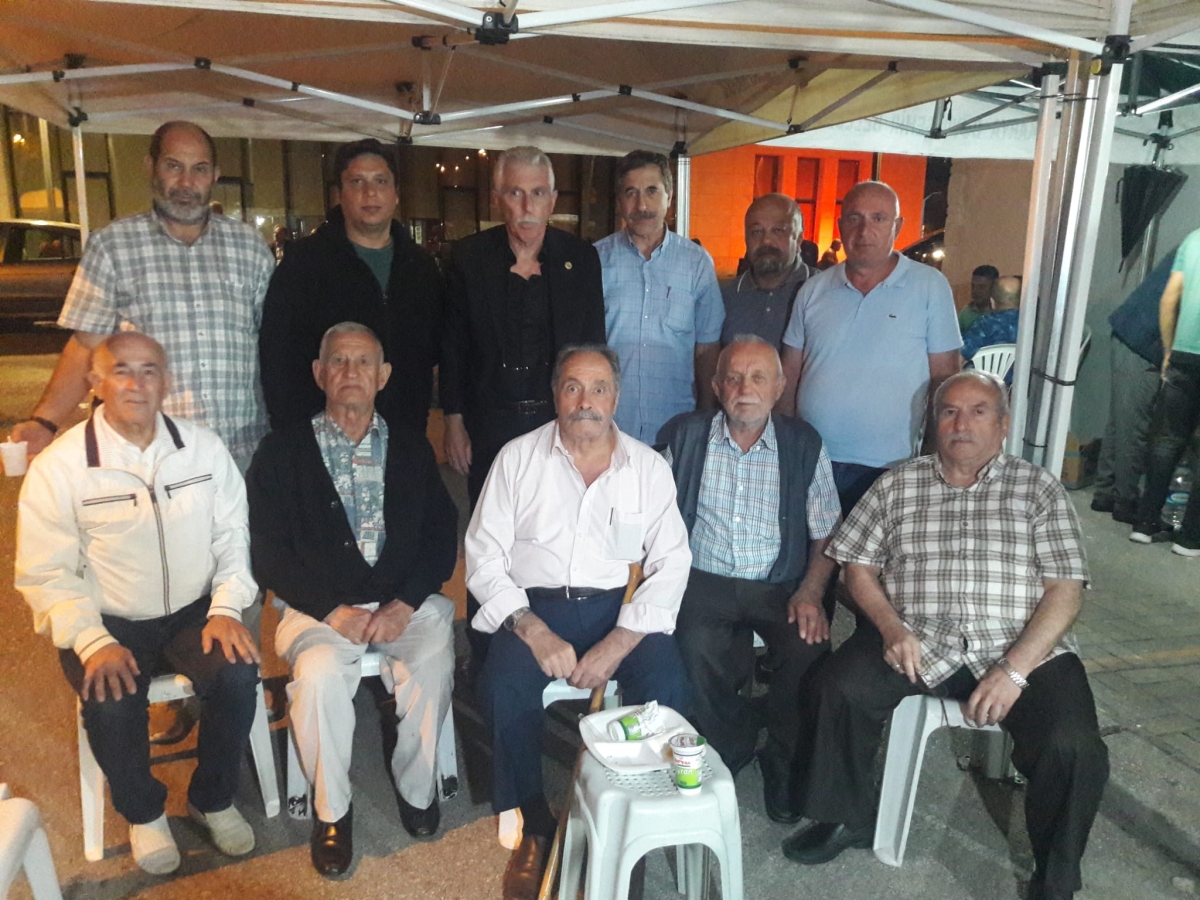 Başkan Erdal Erdem MERHUM ANNESİ İÇİN MEVLİT OKUTTU