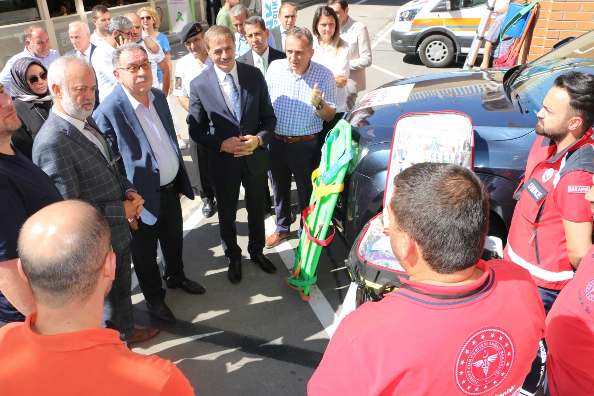 Halk Sağlı etkinliğinde nikah kıydılar