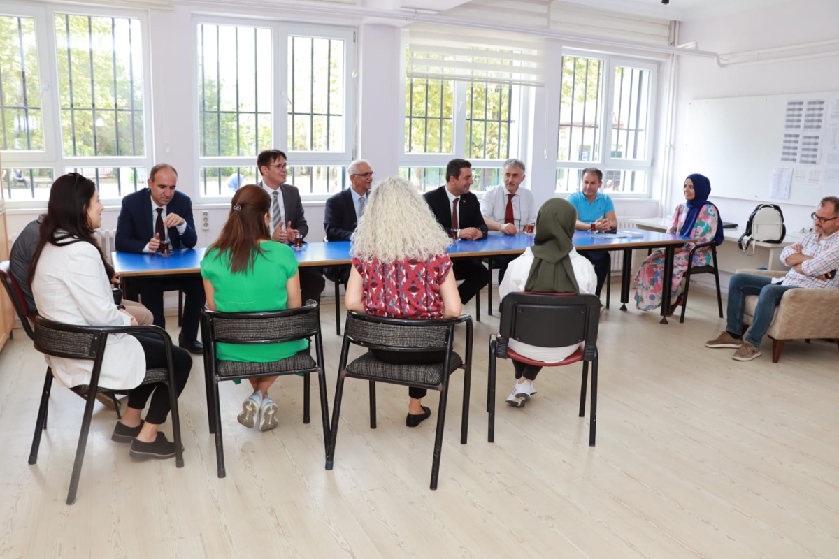 Sapanca Bilgin Özkaynak İlk ve Ortaokuluna Ziyaret