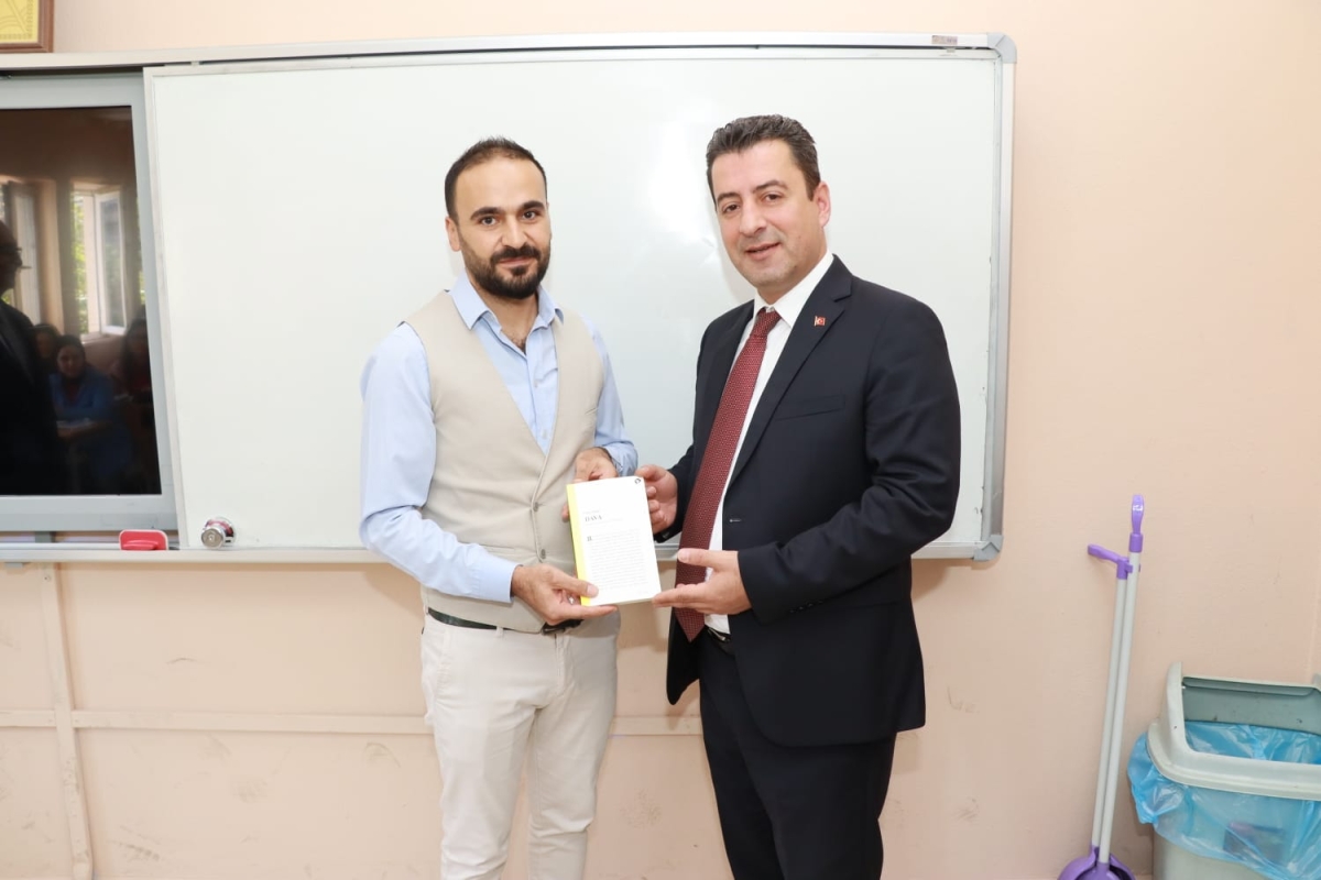 Savaşçı, Sapanca Anadolu Lisesini Ziyaret Etti
