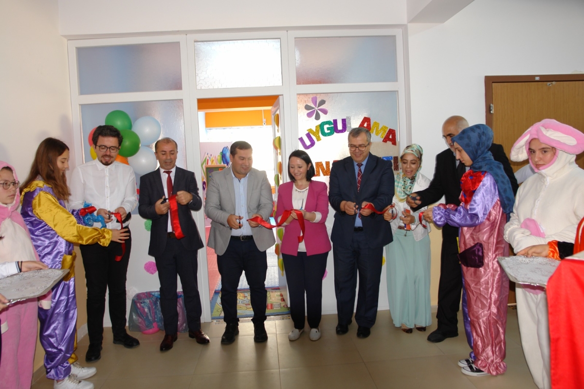 Bilecik Pazaryeri ilçesinde İlköğretim haftası kutlamalarından kareler