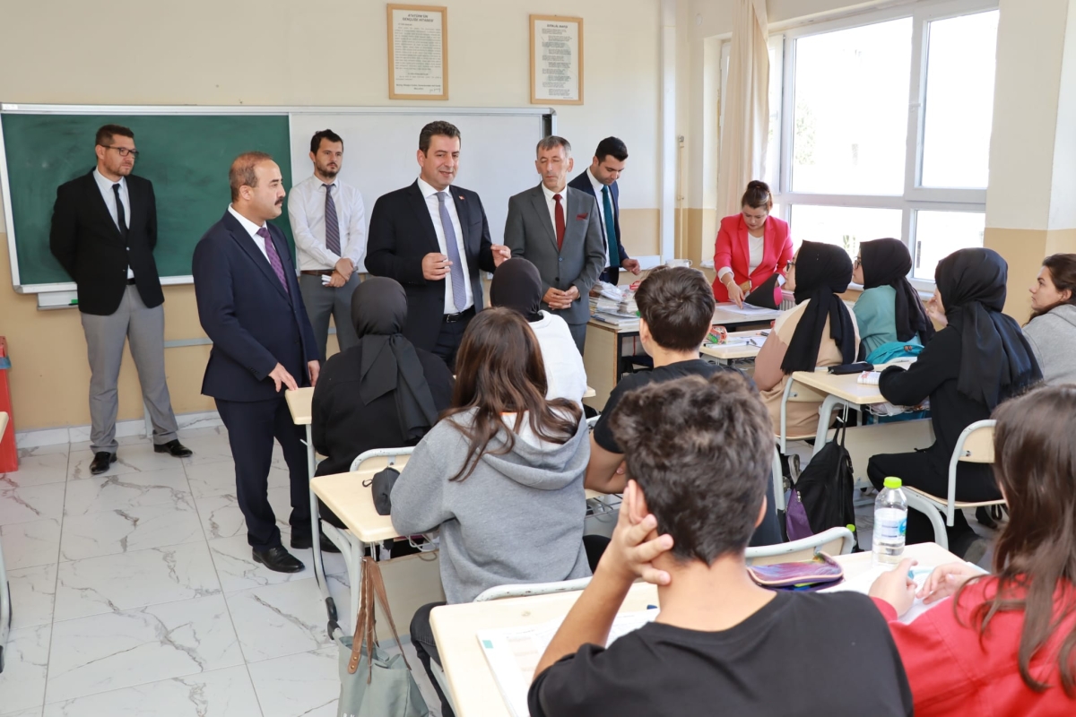 Savaşçı'dan Ferizli'de Okul Ziyaretleri