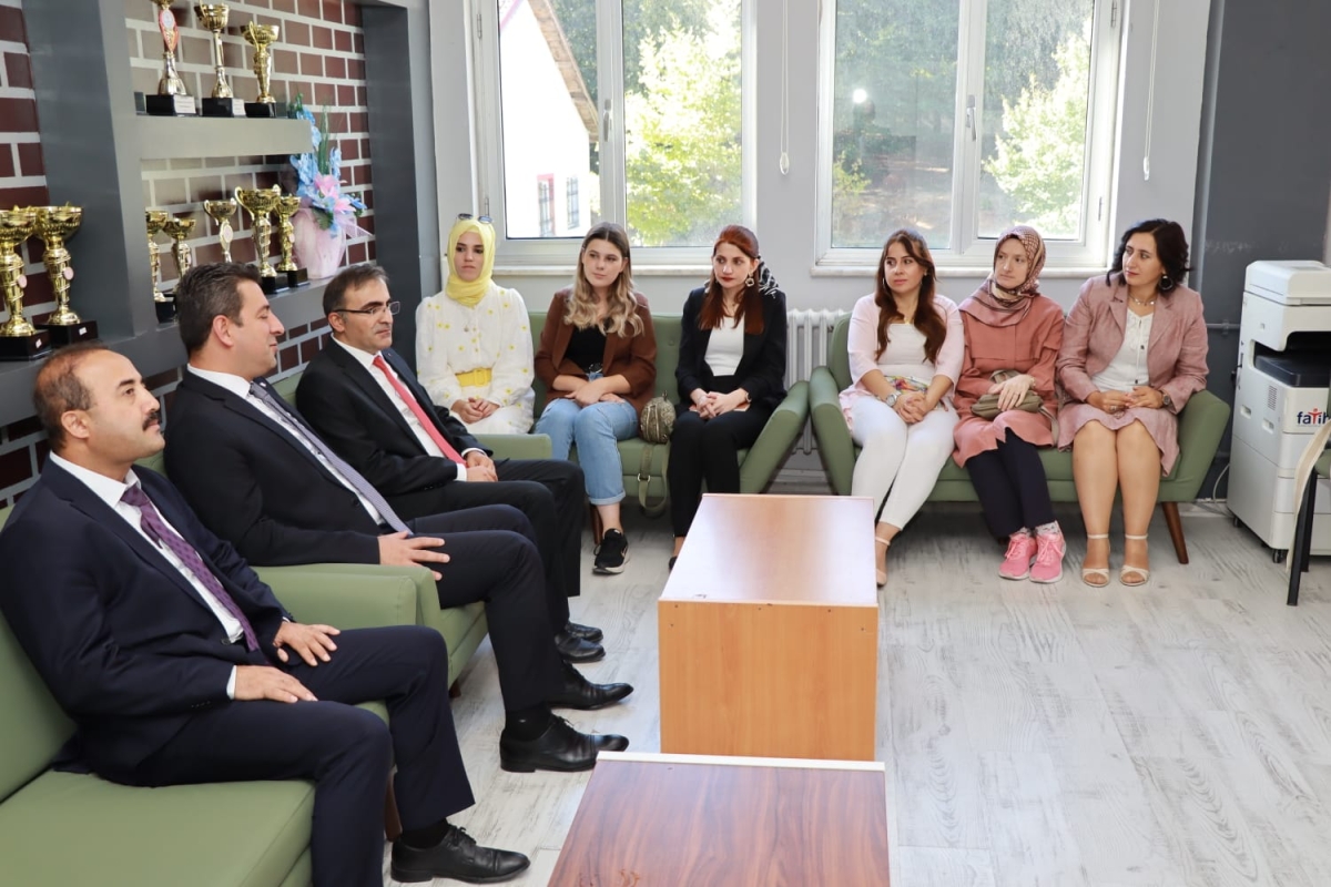 Ferizli Hatice Aslan İlk ve Ortaokulundan KARELER