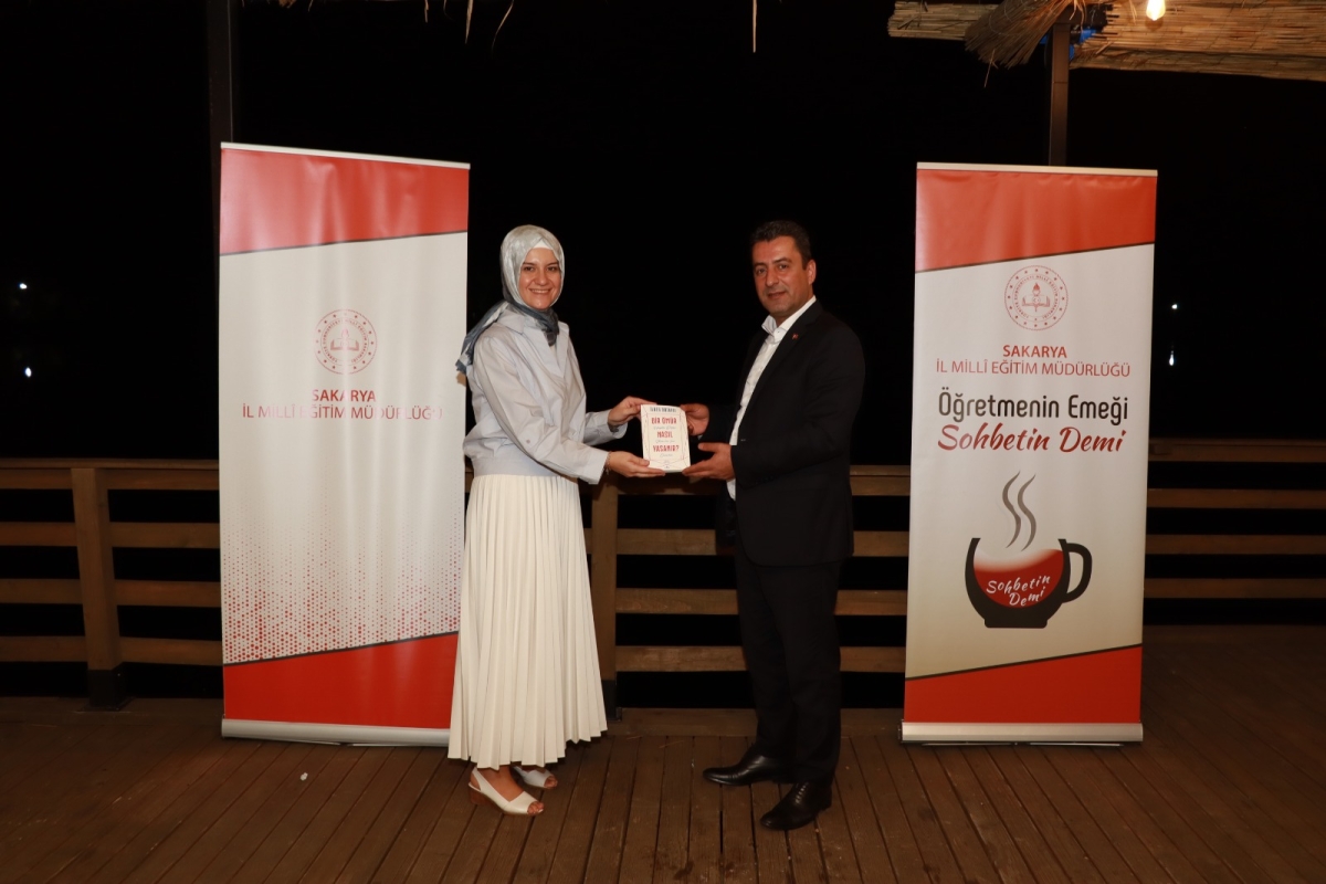 Yeni eğitim yılının ilk öğretmen buluşması Arifiye'den KARELER