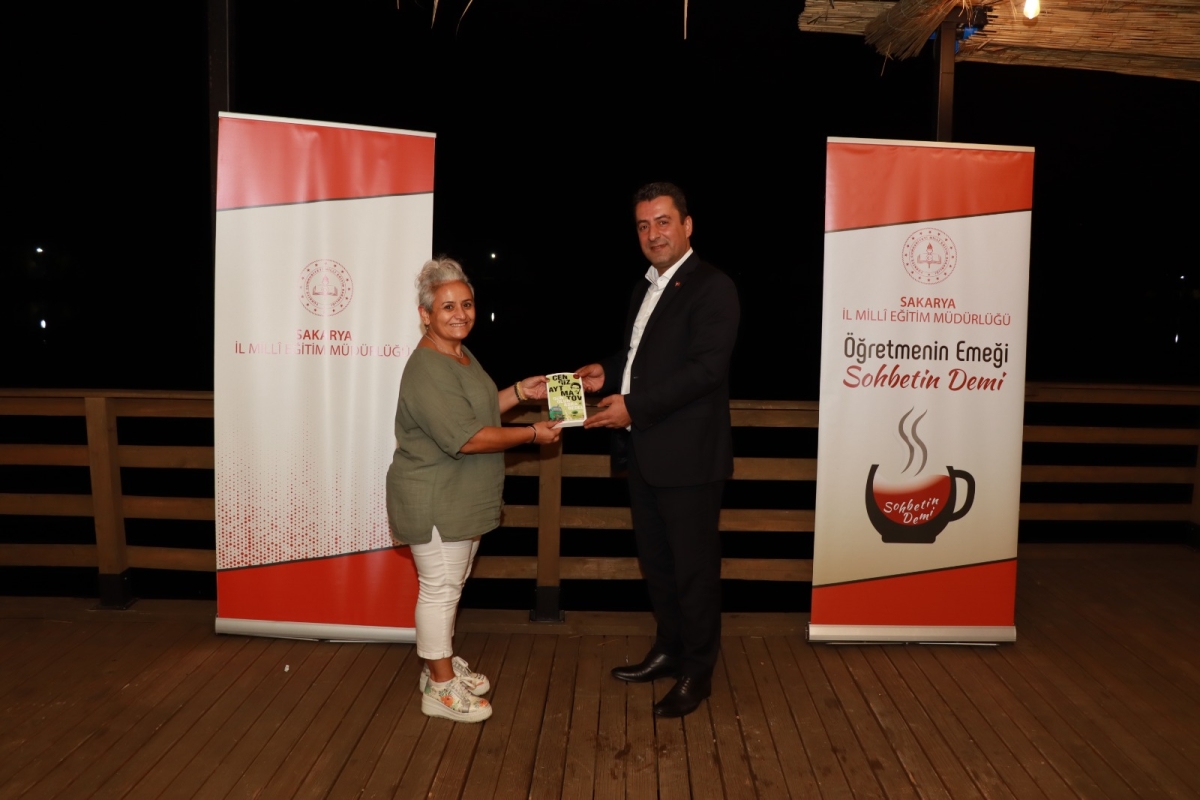 Yeni eğitim yılının ilk öğretmen buluşması Arifiye'den KARELER