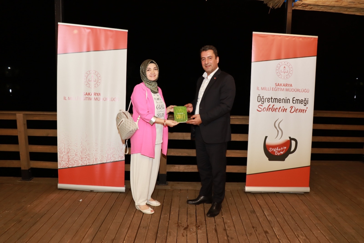 Yeni eğitim yılının ilk öğretmen buluşması Arifiye'den KARELER