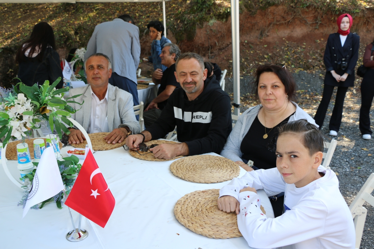 Poyrazlar Gölü Tabiat Parkı MANGAL Şenliklerinden KARELER (25 Eylül 2022)