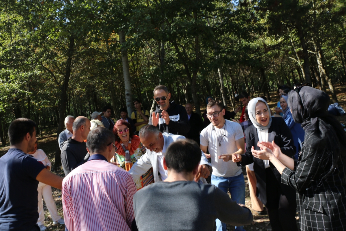 Poyrazlar Gölü Tabiat Parkı MANGAL Şenliklerinden  KARELER (25 Eylül 2022)