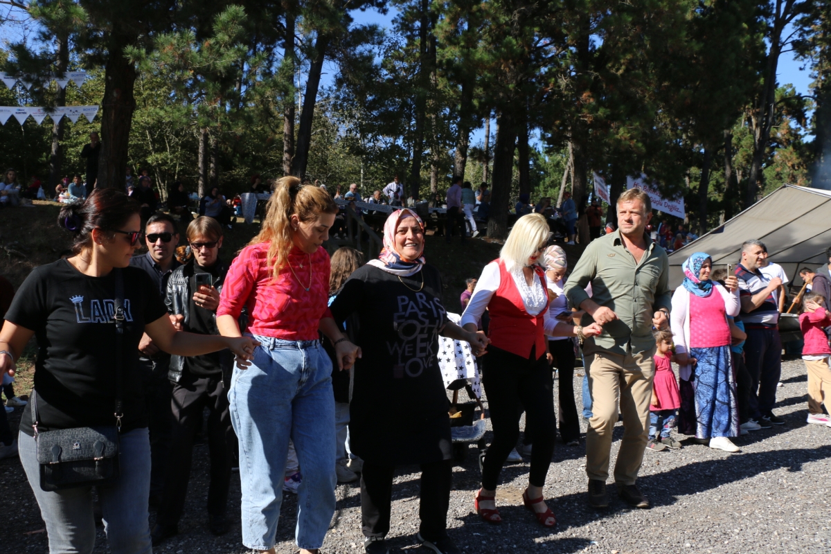 Poyrazlar Gölü Tabiat Parkı MANGAL Şenliklerinden KARELER (25 Eylül 2022)