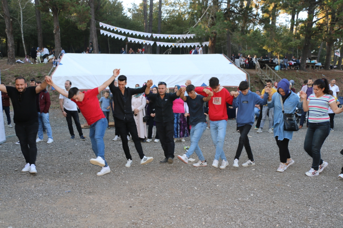 Poyrazlar Gölü Tabiat Parkı MANGAL Şenliklerinden KARELER (25 Eylül 2022)