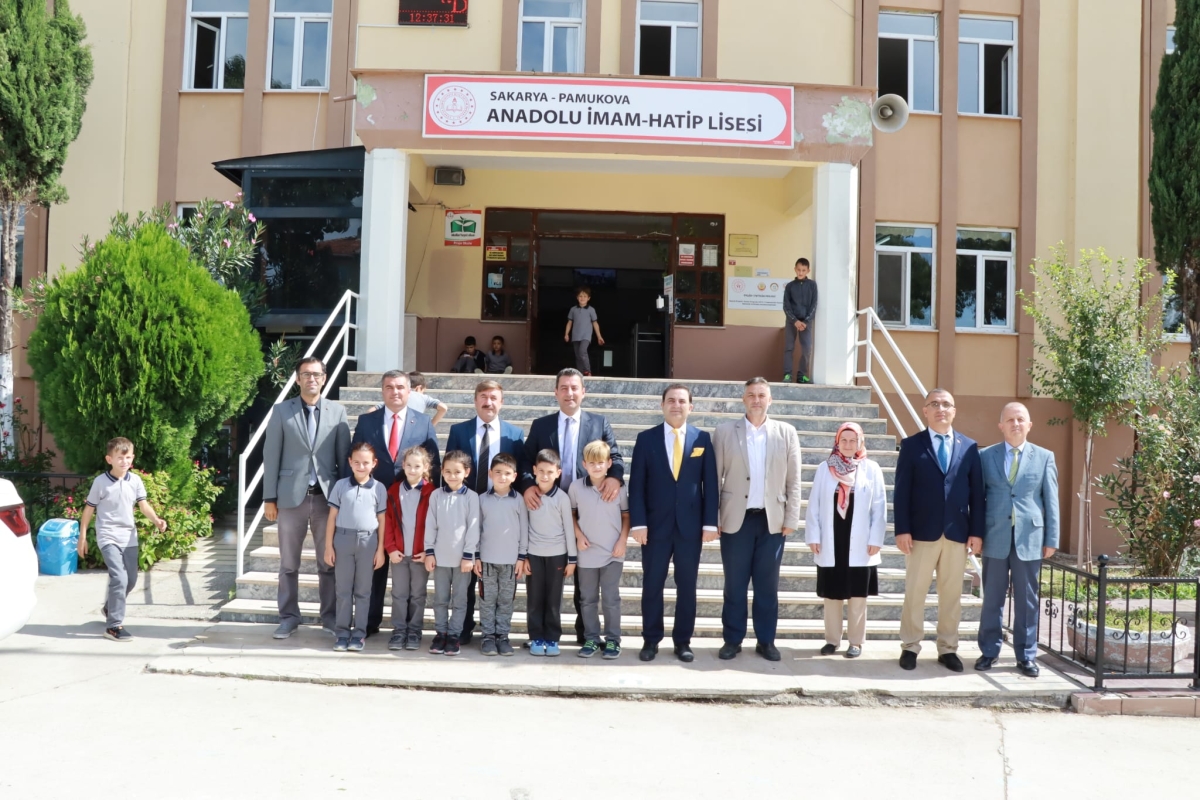 İl Millî Eğitim Müdürü Savaşçı Pamukova İlçesinde Okulları Ziyaret