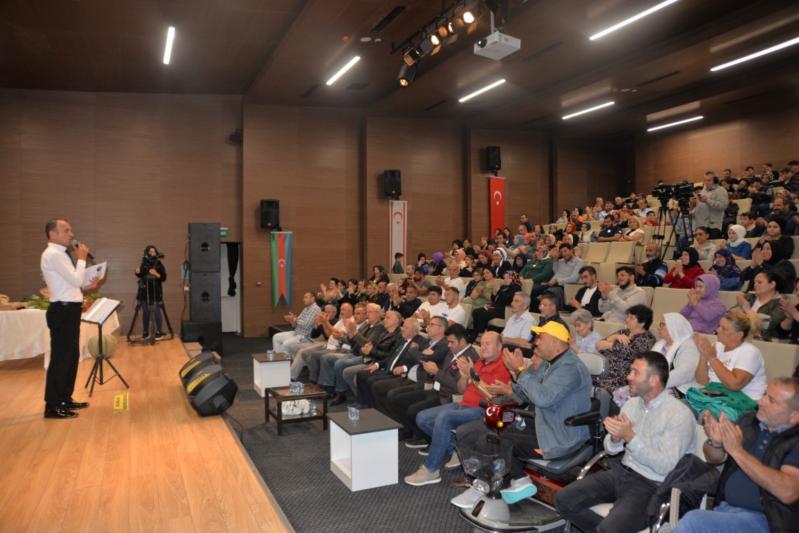 HENDEK’TE KARADENİZ RÜZGARI ESTİ