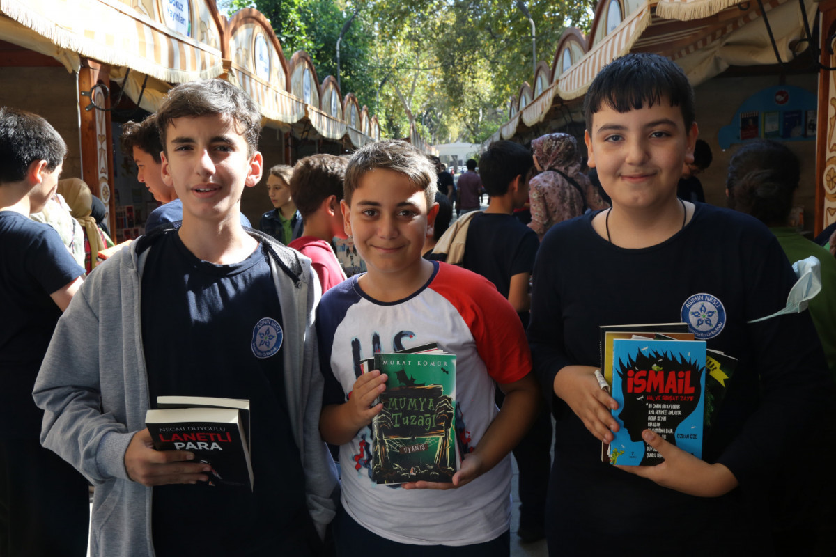 Eyüpsultan 2. Çocuk Kitapları Fuarı'na yoğun ilgi