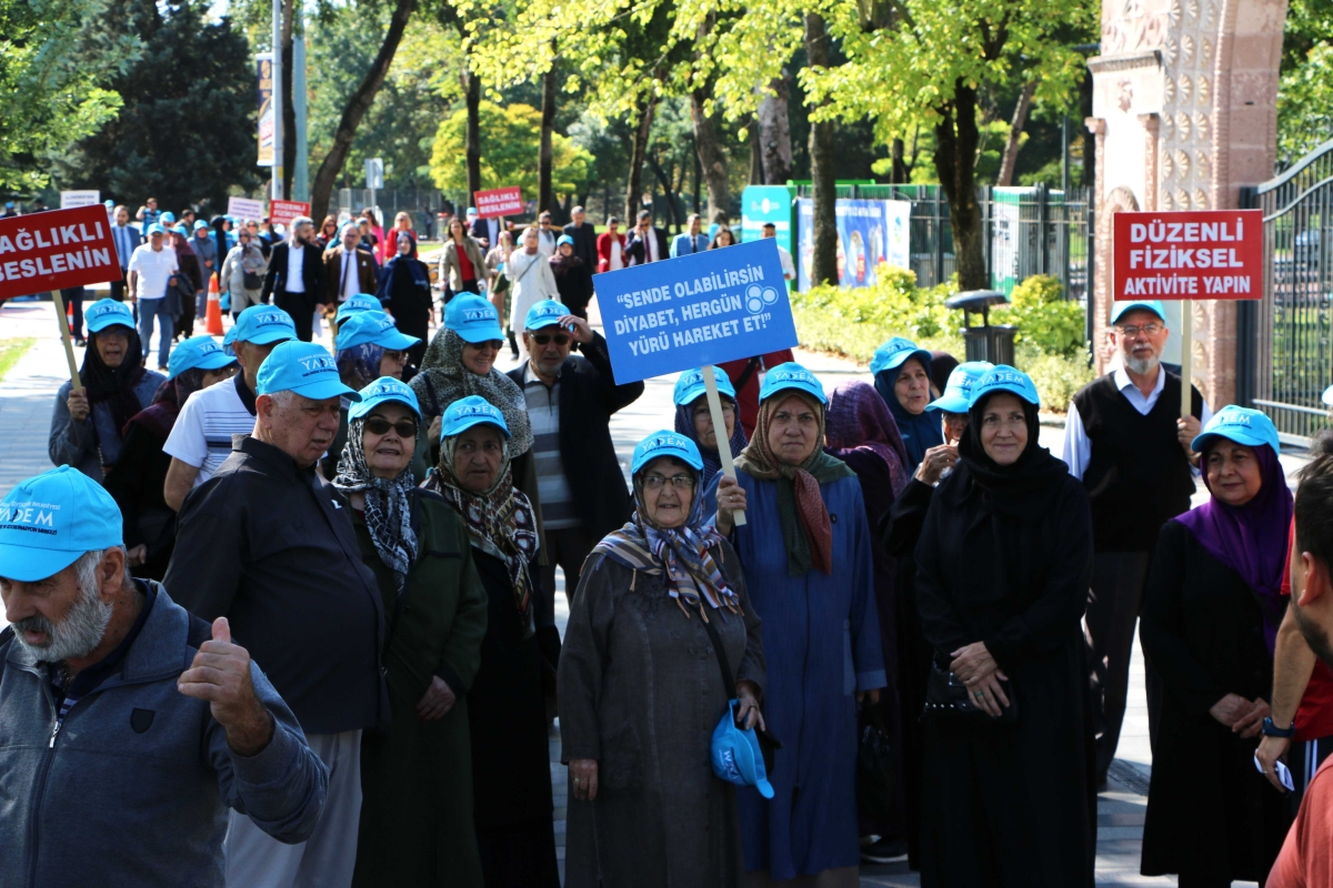 Sağlıklı yaşlanmak için yürüyüşü ihmal etmeyin