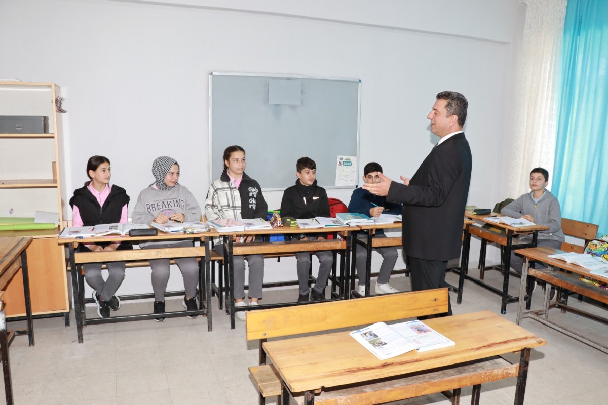 Şehit Mehmet Solak İlk ve Ortaokulu Ziyaret Edildi