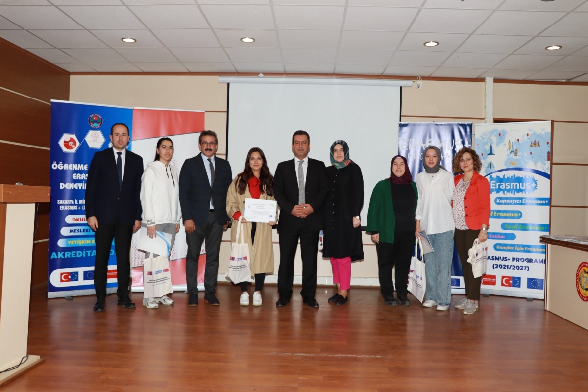 Sakarya İl Millî Eğitim Müdürlüğü Erasmus+ Mesleki Eğitim Akreditasyonu Sertifika Töreni