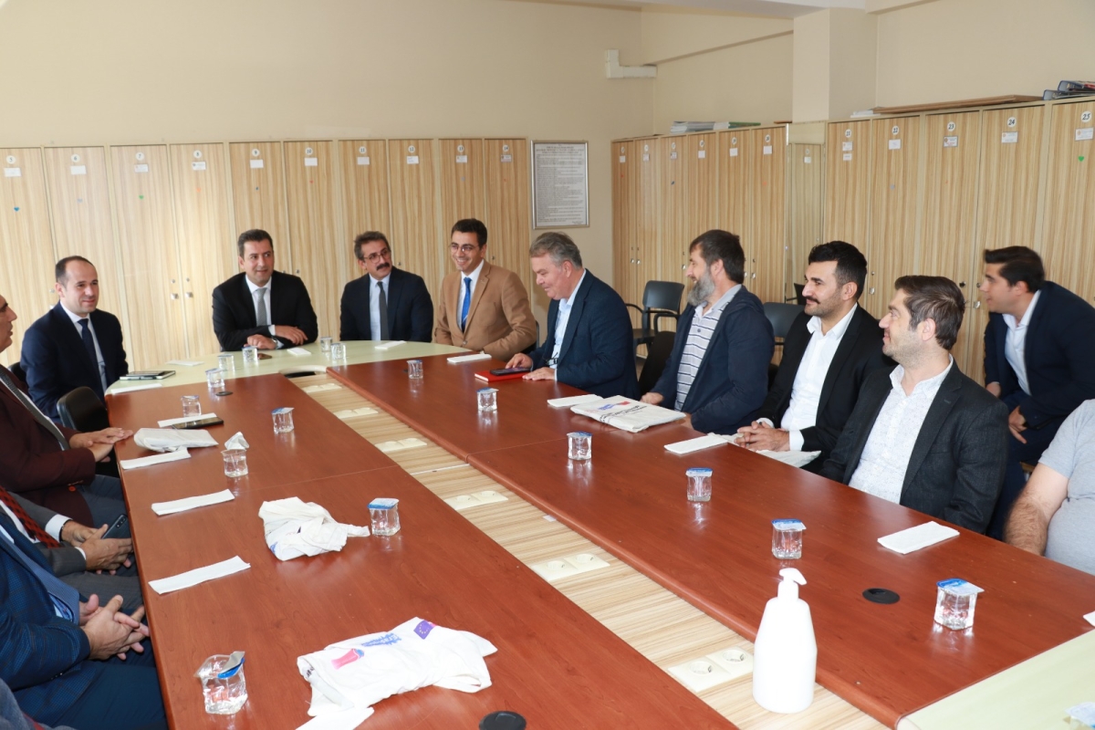 Sakarya İl Millî Eğitim Müdürlüğü Erasmus+ Mesleki Eğitim Akreditasyonu Sertifika Töreni