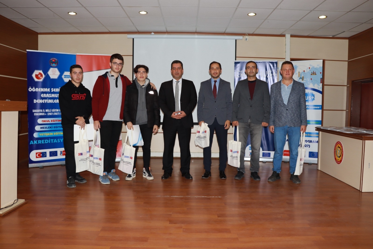Sakarya İl Millî Eğitim Müdürlüğü Erasmus+ Mesleki Eğitim Akreditasyonu Sertifika Töreni