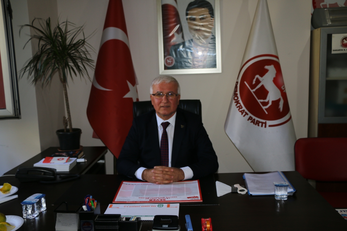 Demokrat Parti Sakarya İl Başkanı İsmail ERGÜL İstifa ETTİ