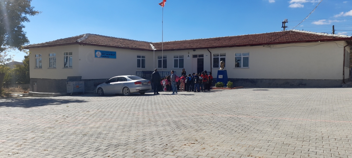 Köyde Okuma Etkinliği” programının kırk yedincisi Yenifakılı’nın Bektaşlı Köyü’nde düzenlendi.