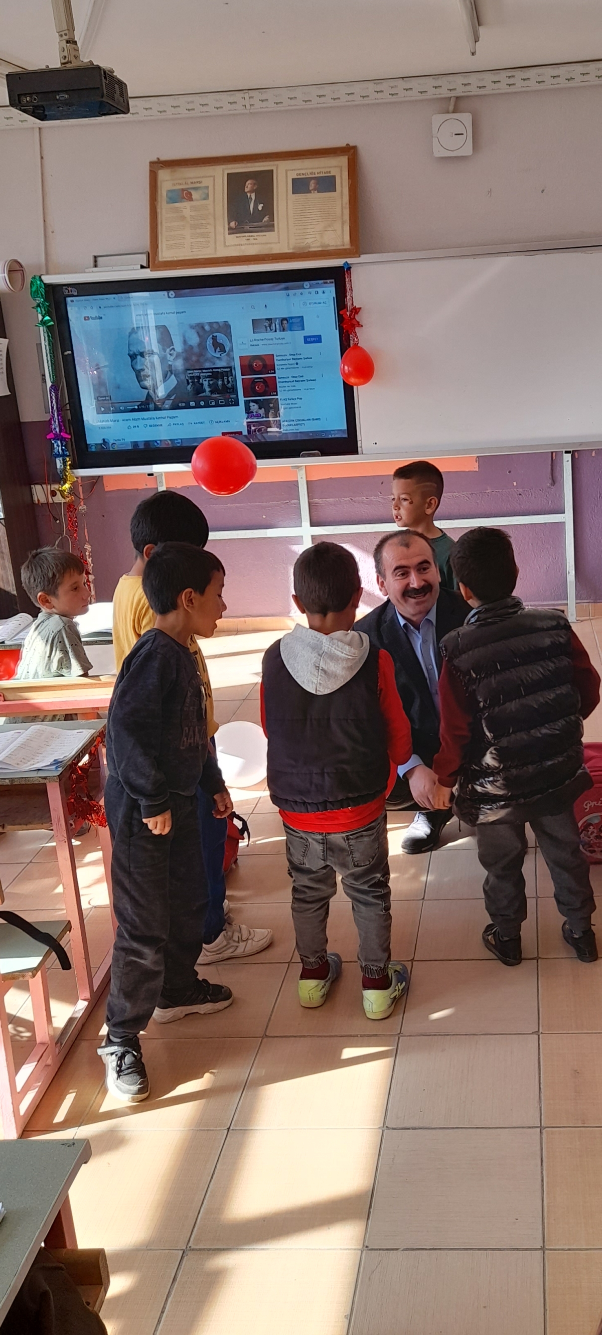 Köyde Okuma Etkinliği” programının kırk yedincisi Yenifakılı’nın Bektaşlı Köyü’nde düzenlendi.
