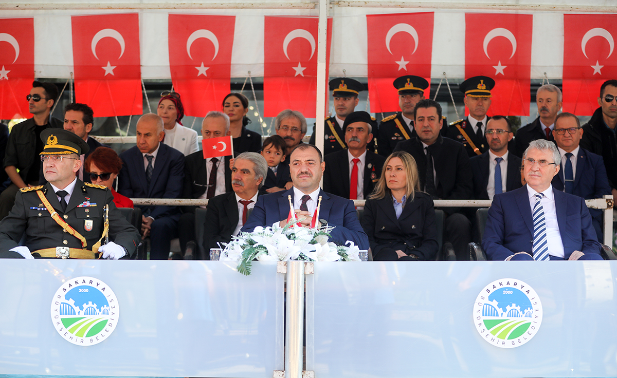 Cumhuriyet’in 99. yılı Sakarya'da Coşkuyla Kutlandı