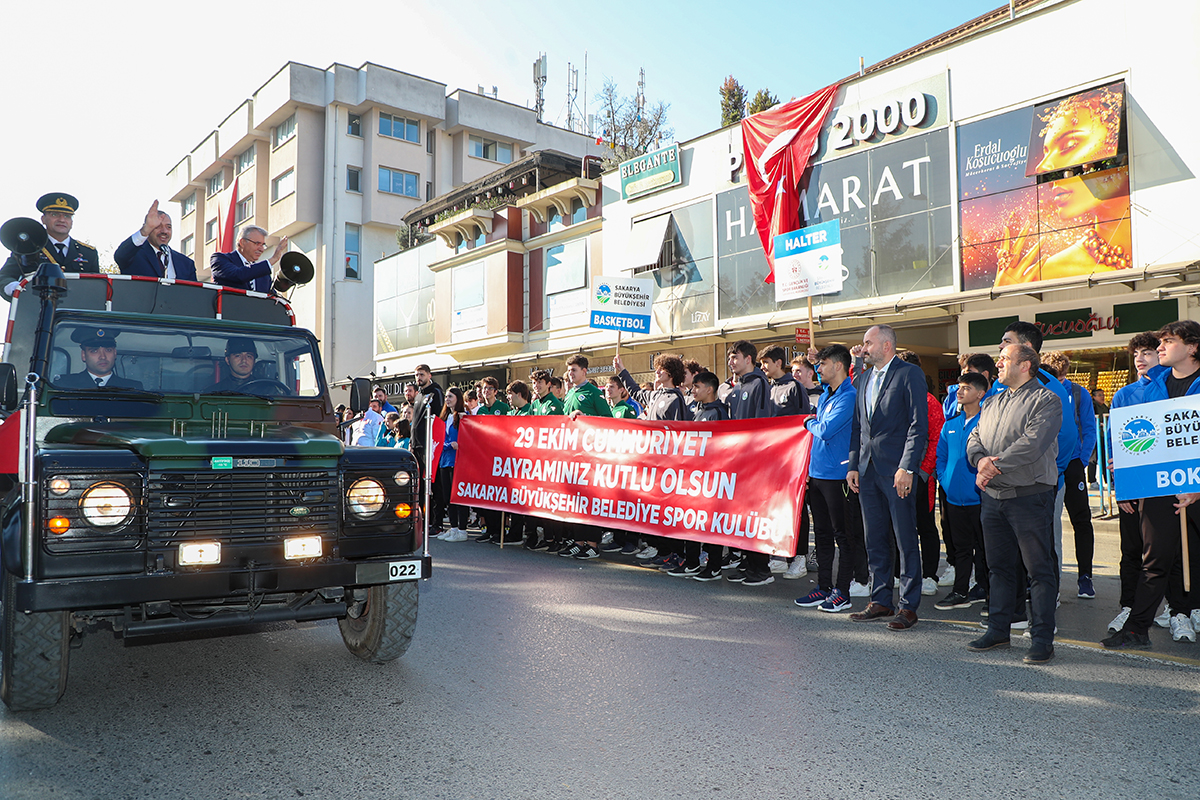 Cumhuriyet’in 99. yılı Sakarya'da Coşkuyla Kutlandı