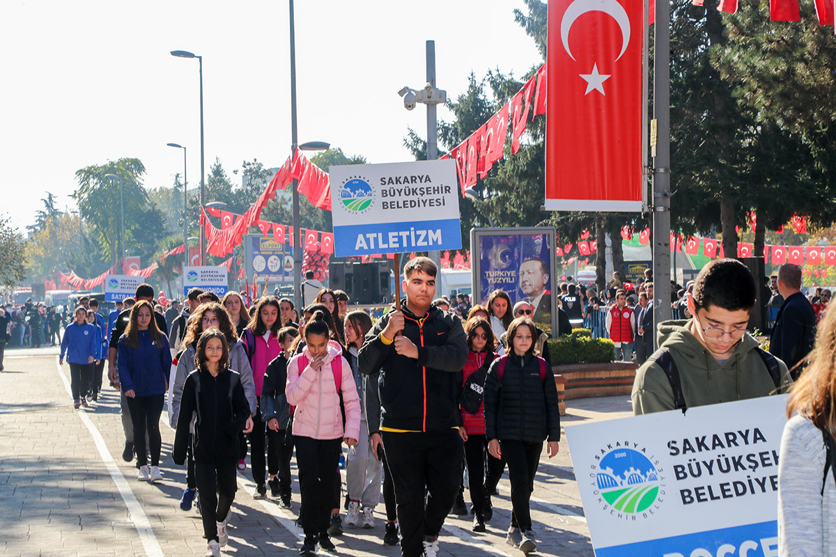 Cumhuriyet’in 99. yılı Sakarya'da Coşkuyla Kutlandı