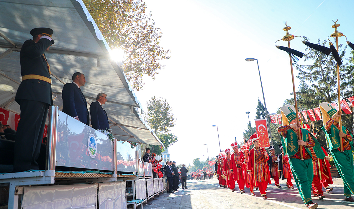 Cumhuriyet’in 99. yılı Sakarya'da Coşkuyla Kutlandı