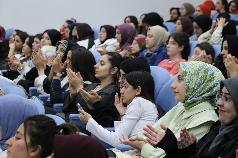 GENÇLİK MERKEZİNDEN MUHTEŞEM GECE