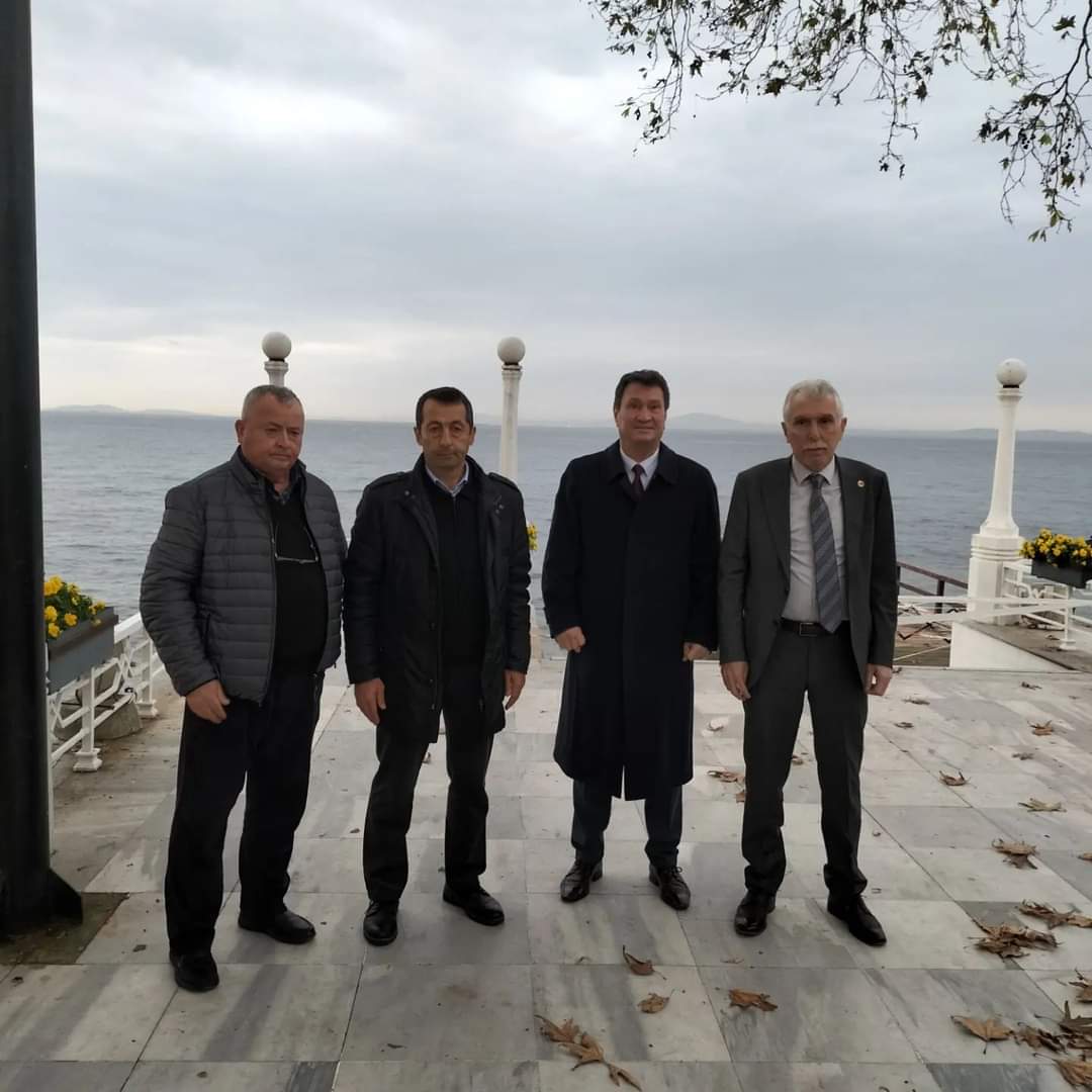 Sakarya Aşıklarını Sakaryalı Yalova Subaşı Belediye Başkanı Sayın Turan Canbay Yalova'da Ağırladı.