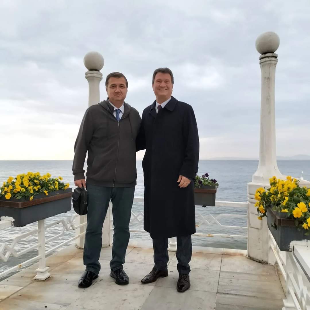 Sakarya Aşıklarını Sakaryalı Yalova Subaşı Belediye Başkanı Sayın Turan Canbay Yalova'da Ağırladı.