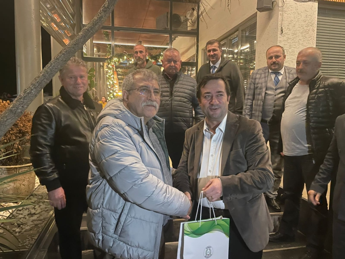 Sakarya Aşıklarını Sakaryalı Yalova Subaşı Belediye Başkanı Sayın Turan Canbay Yalova'da Ağırladı.