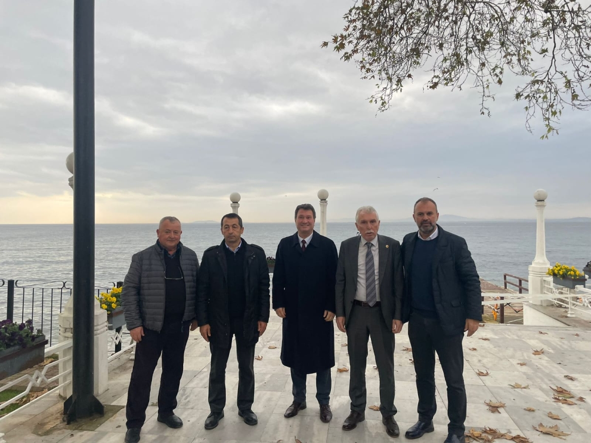 Sakarya Aşıklarını Sakaryalı Yalova Subaşı Belediye Başkanı Sayın Turan Canbay Yalova'da Ağırladı.