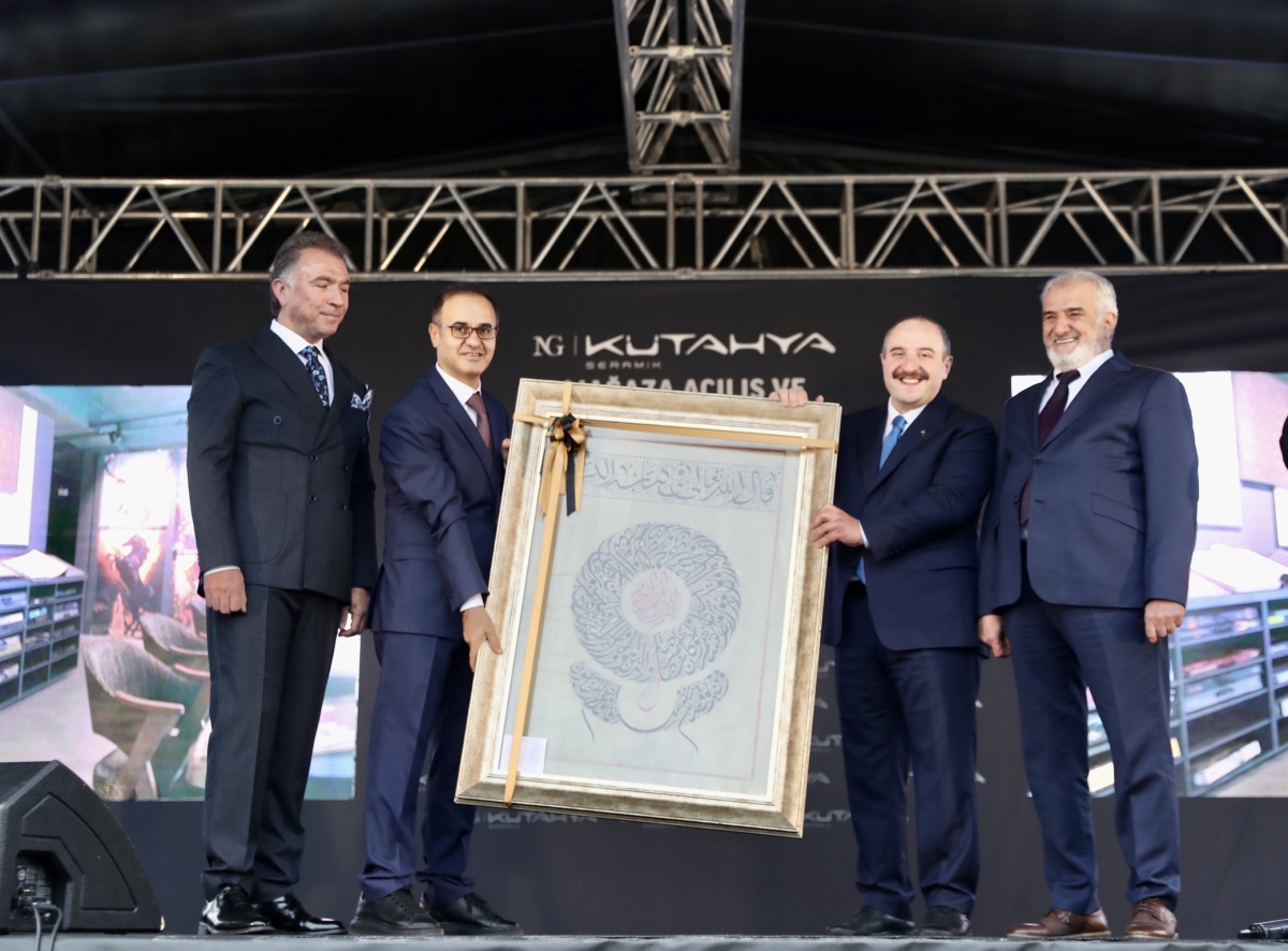 NG KÜTAHYA SERAMİK 100 MİLYON AVROLUK 8. FABRİKA YATIRIMININ STARTINI VERDİ MUSTAFA VARANK: