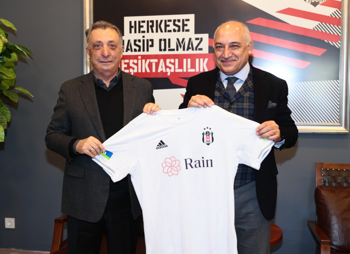 TFF Başkanı Mehmet Büyükekşi, Beşiktaş Kulübü’nü Ziyaret Etti