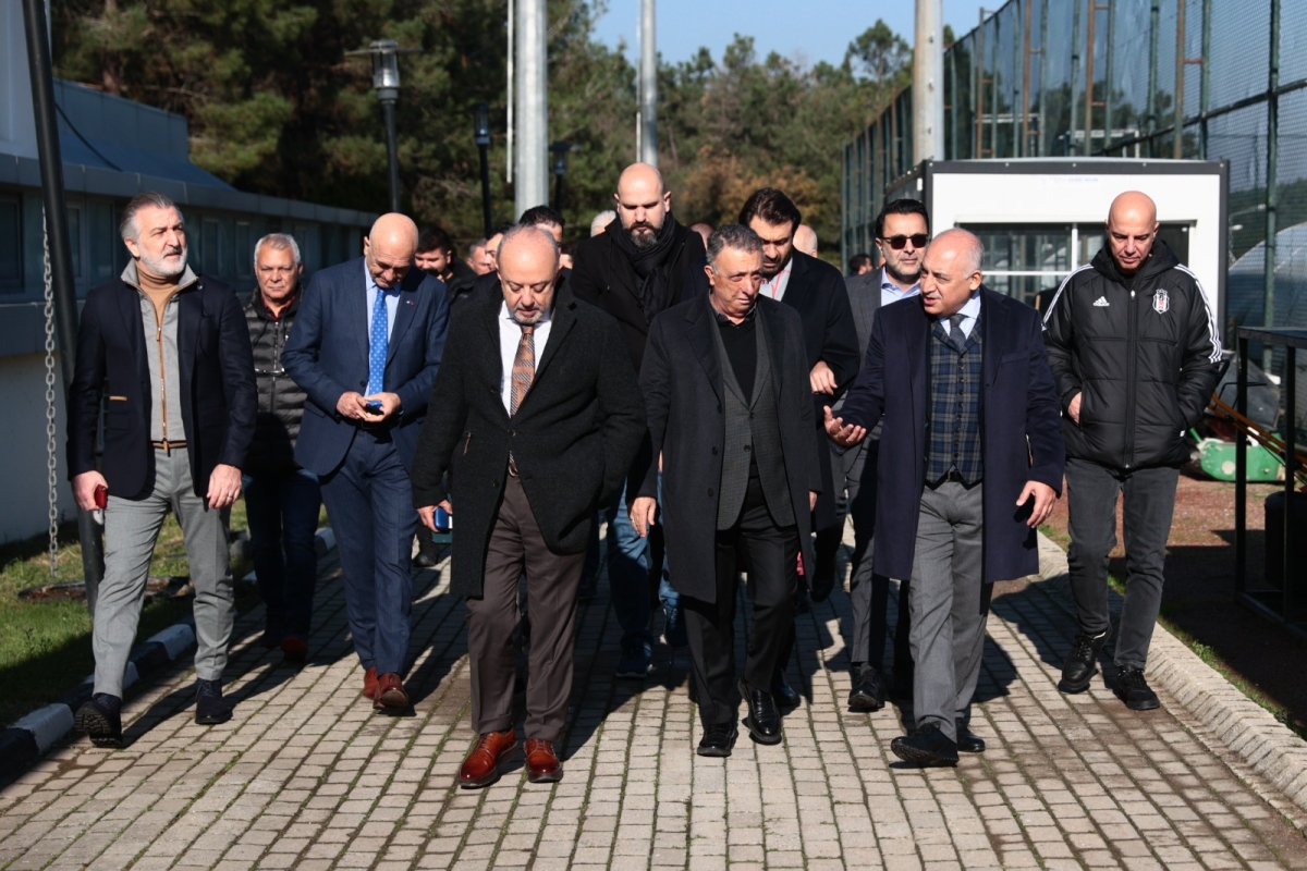 TFF Başkanı Mehmet Büyükekşi, Beşiktaş Kulübü’nü Ziyaret Etti
