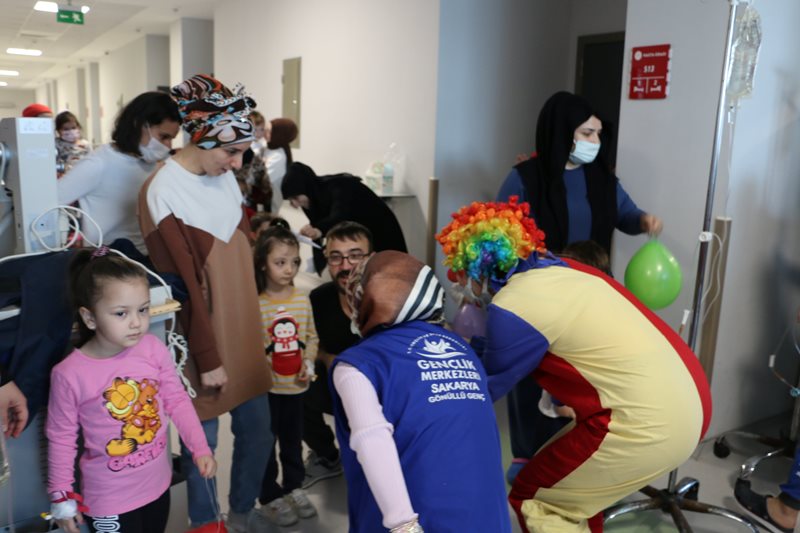 BİR PARÇA MUTLULUK